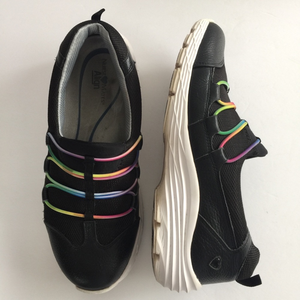 Nurse mates Align Black Slip On Sneakers Sz 8.5